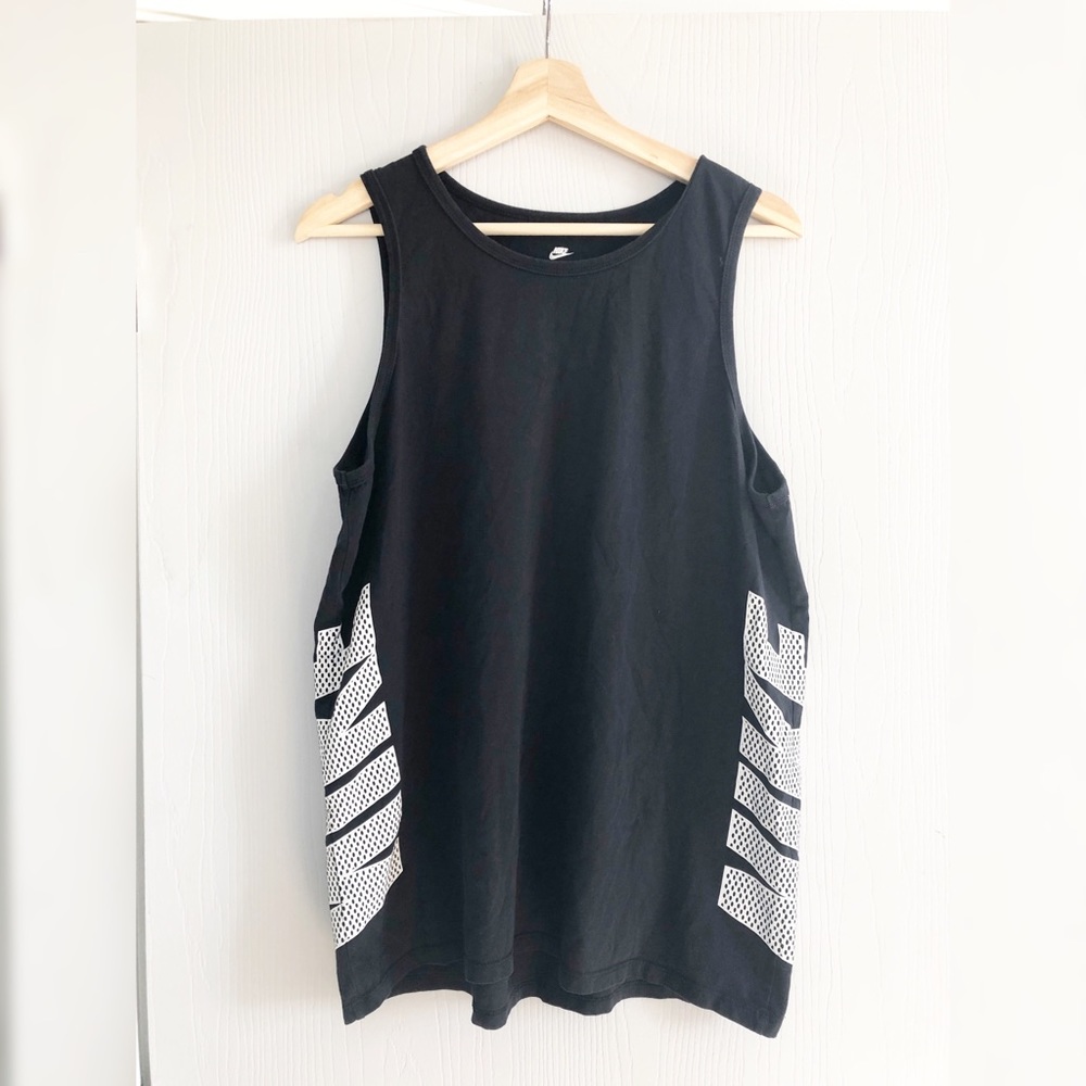 Nike Black Muscle Tank Large